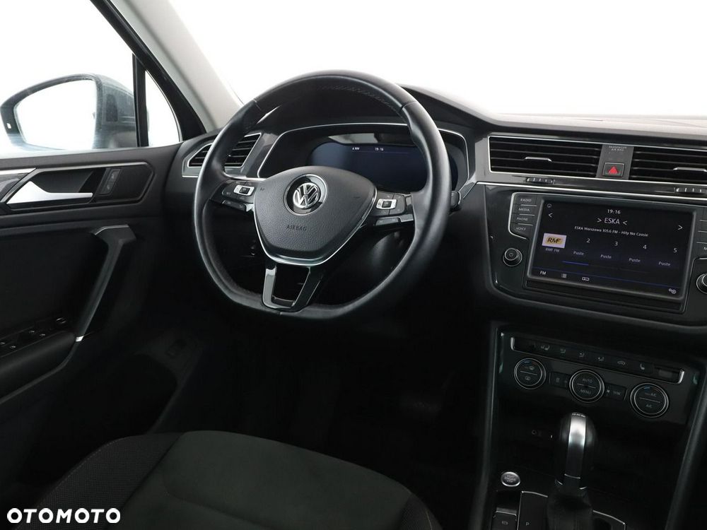 Volkswagen Tiguan 2.0 TDI SCR 4MOTION DSG Highline - 17