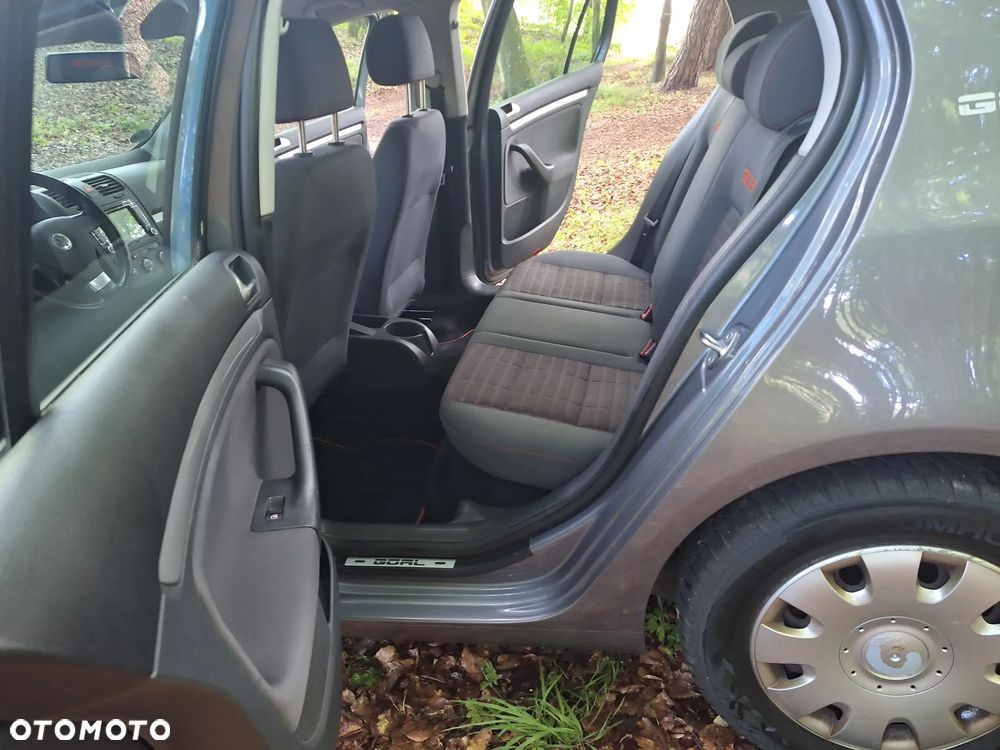Volkswagen Golf 1.4 Goal - 34
