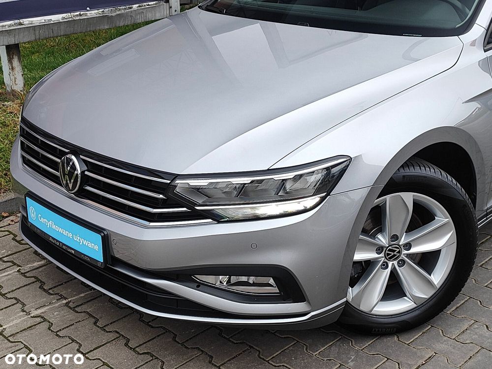 Volkswagen Passat Variant 2.0 TDI EVO Business DSG - 9