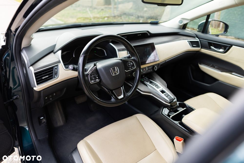 Honda Clarity - 7