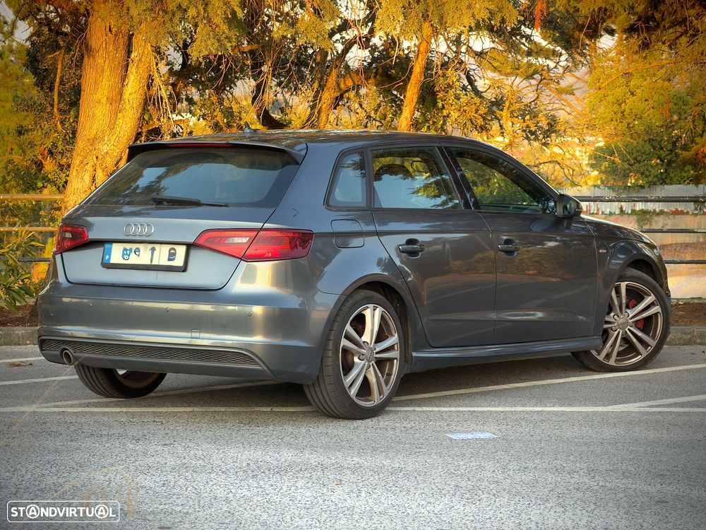 Audi A3 Sportback 1.6 TDI (clean diesel) S tronic S line Sport Pack - 4
