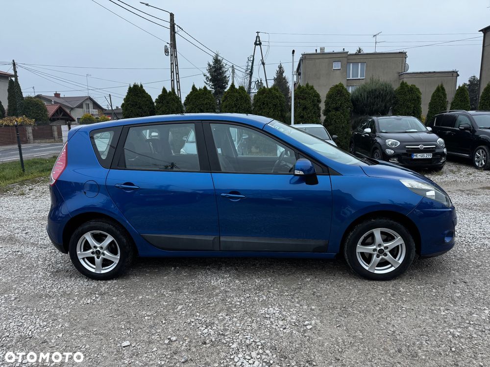 Renault Scenic 1.6 16V Expression - 8