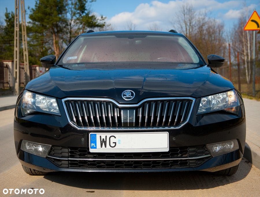 Skoda Superb 1.6 TDI Ambition - 2