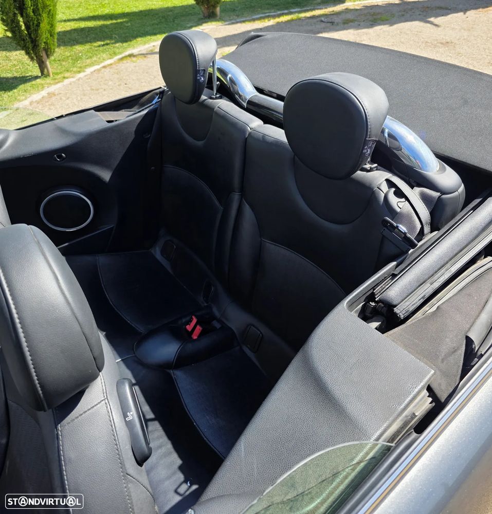 MINI Cabrio Cooper S Auto - 8