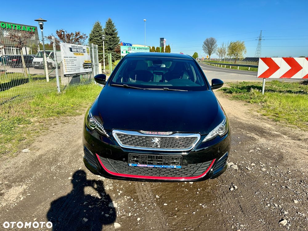 Peugeot 308 1.6 e-THP GTi by Sport S&S - 6