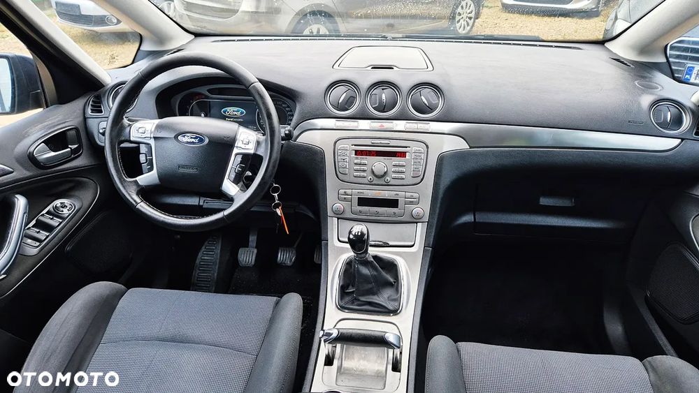 Ford S-Max 2.0 Viva Titanium - 36