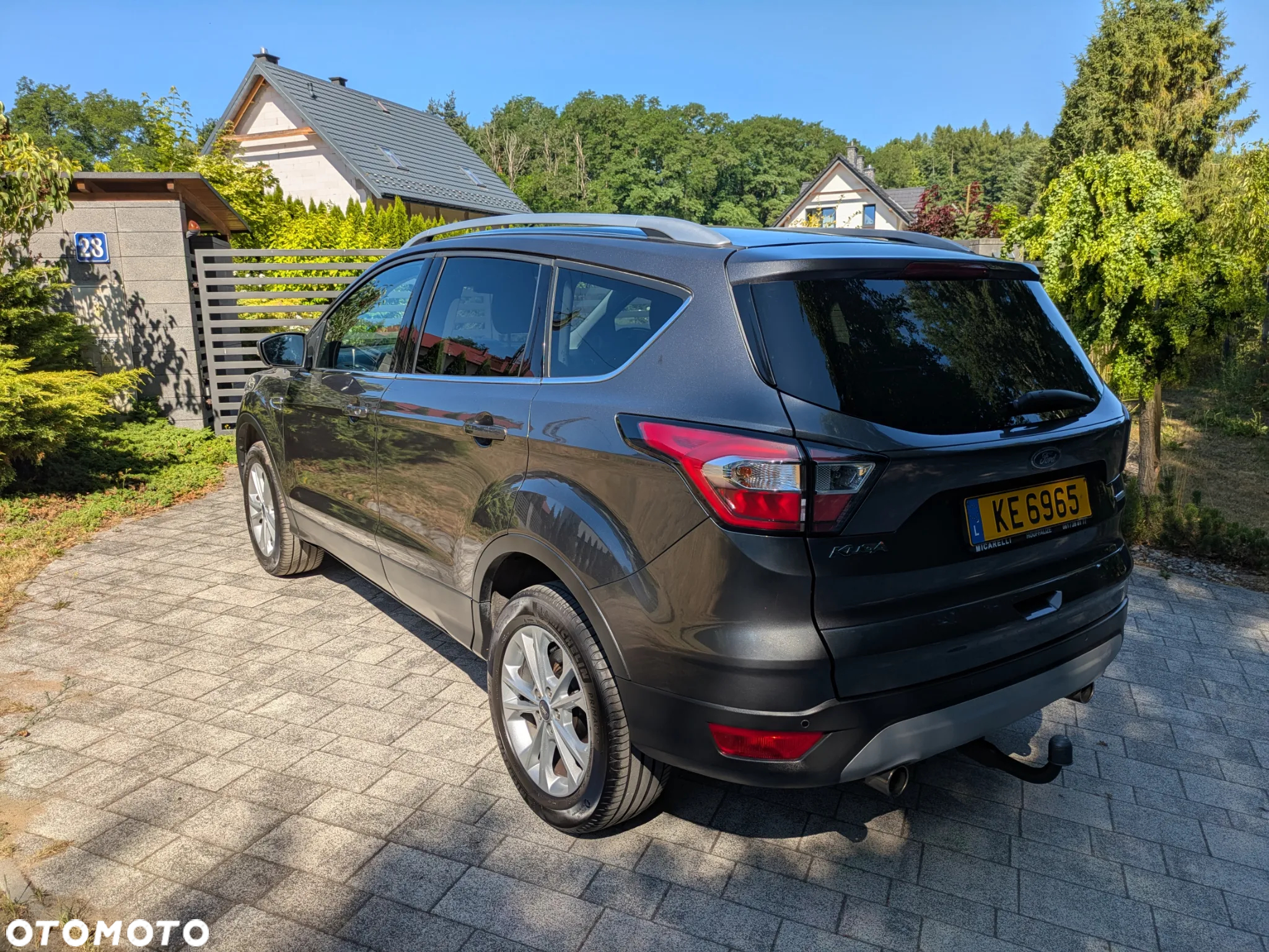 Ford Kuga 1.5 EcoBoost FWD Edition ASS MMT6 - 7
