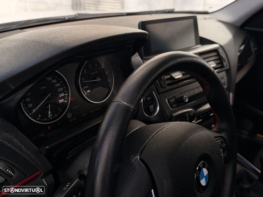 BMW 118 i Sport Line - 24