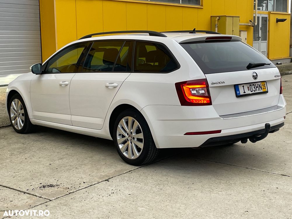 Skoda Octavia 2.0 TDI (Green tec) DSG Style - 4