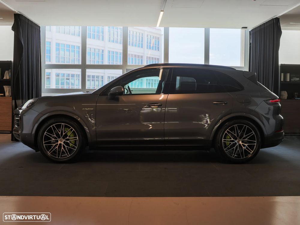 Porsche Cayenne E-Hybrid - 9