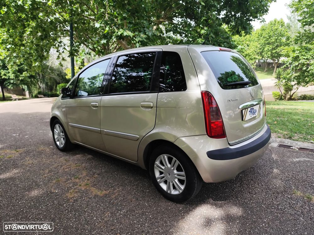 Lancia Musa 1.3 16V M-jet Oro Executive - 11