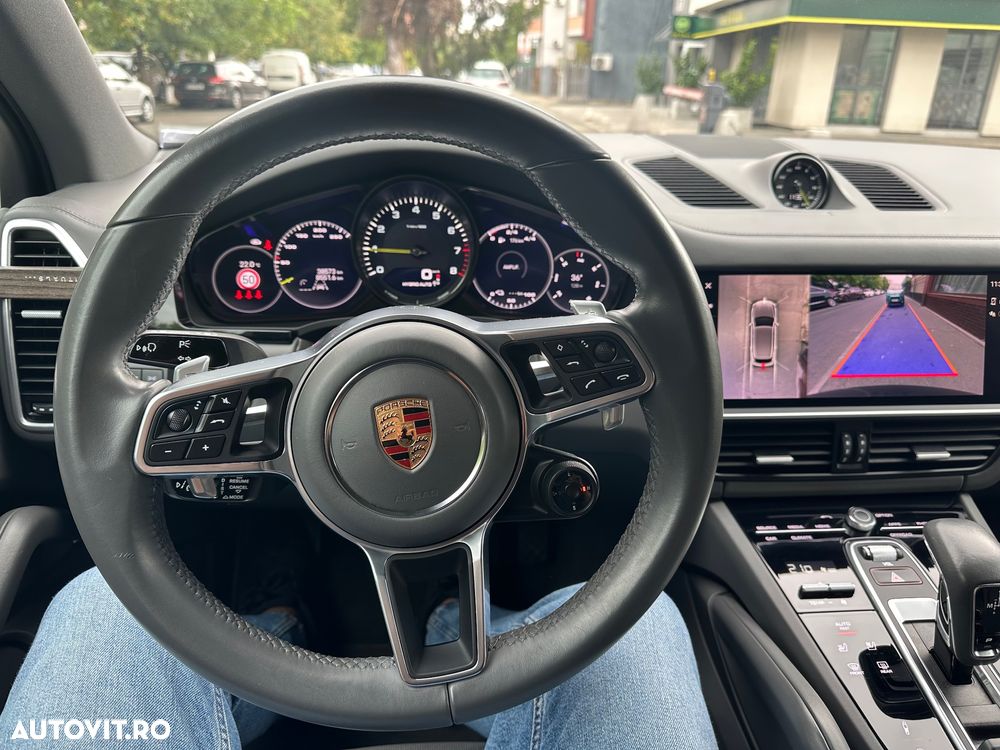 Porsche Cayenne - 3