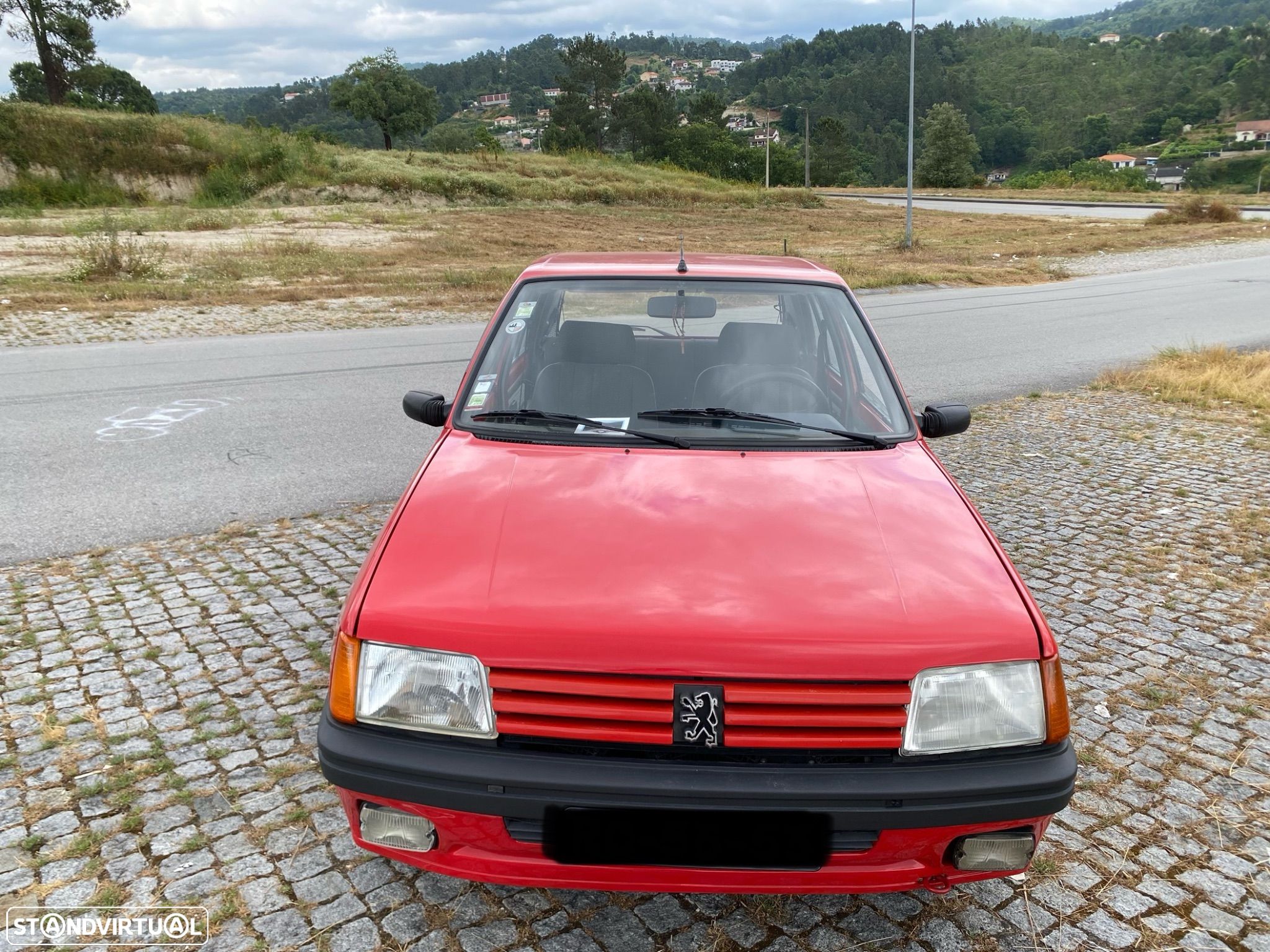 Peugeot 205 1.1 GR - 1