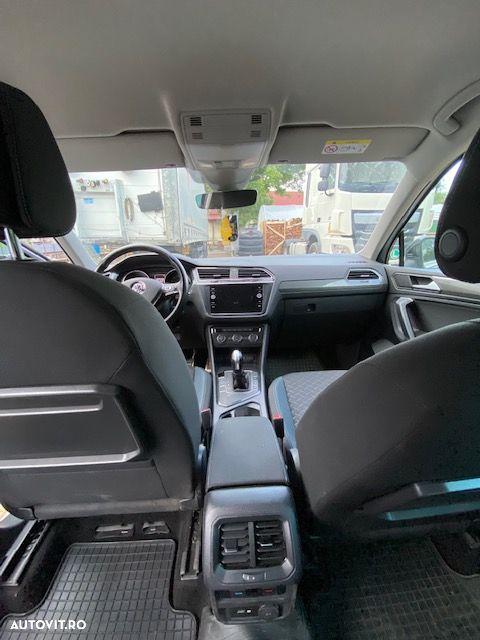 Volkswagen Tiguan 2.0 TDI SCR DSG IQ.DRIVE - 11