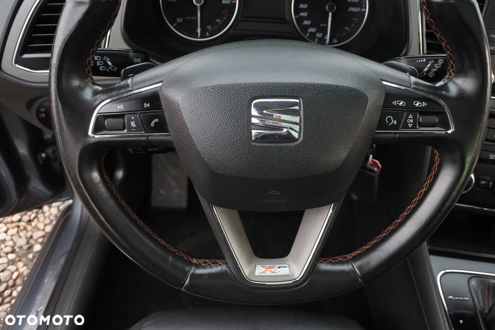 Seat Leon 2.0 TDI Start&Stop 4Drive DSG X-Perience - 23