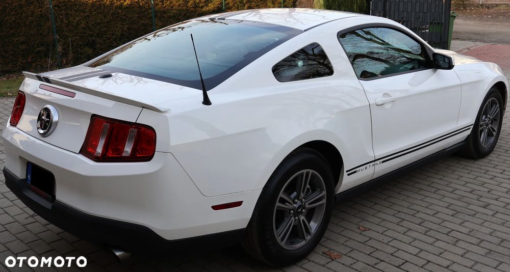 Ford Mustang 3.7 V6 Premium - 5
