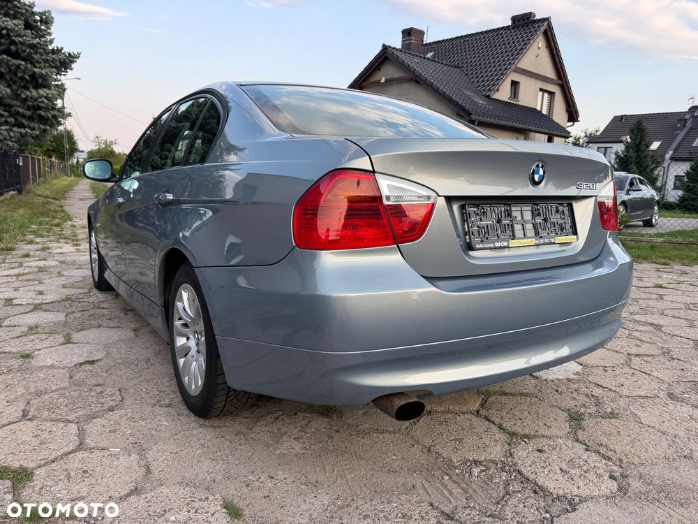 BMW Seria 3 - 11