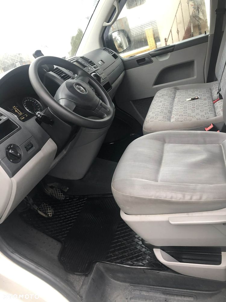 Volkswagen Tansporter - 9