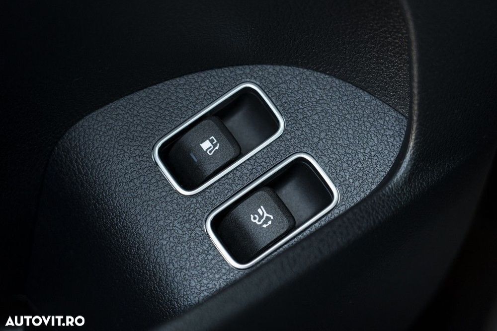 Mercedes-Benz GLE - 39