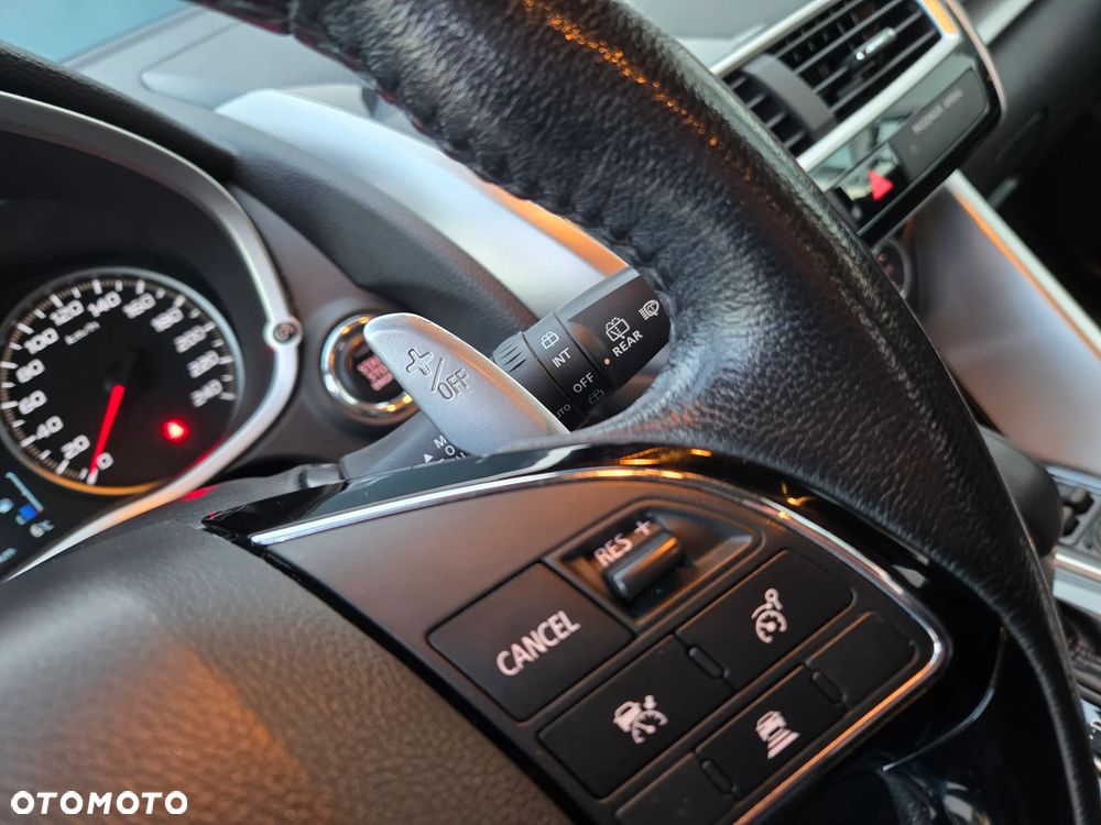 Mitsubishi Eclipse Cross 1.5 T GPF Intense Pro CVT 4WD - 27