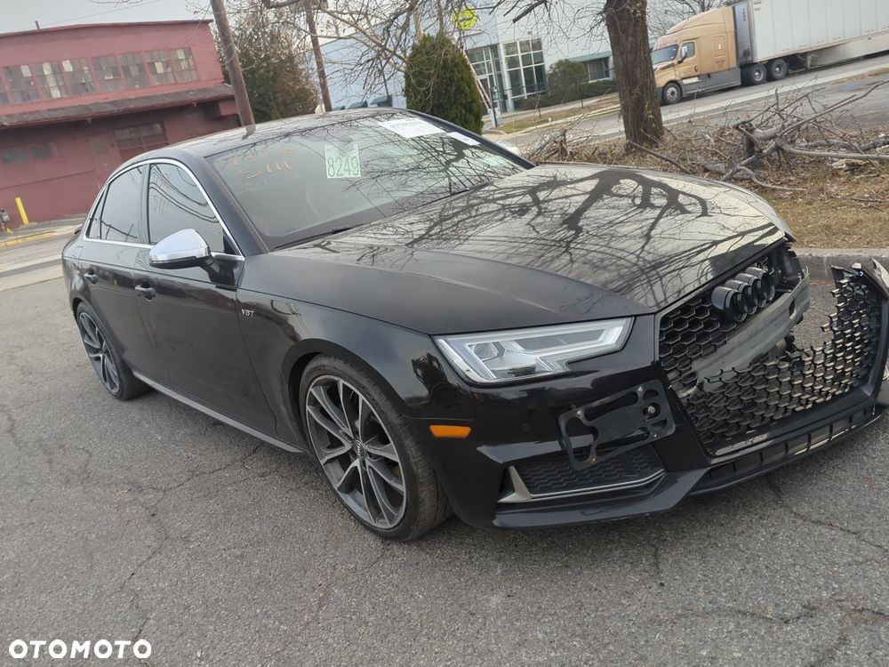 Audi S4 Limousine - 13