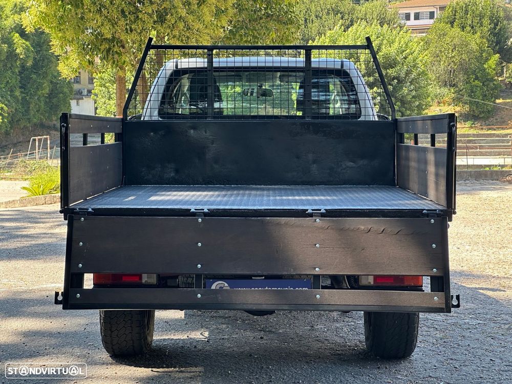 Toyota Hilux - 19