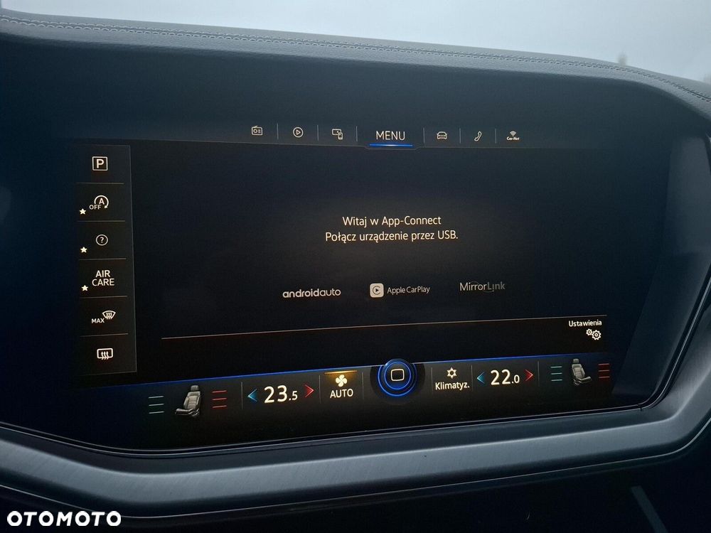 Volkswagen Touareg - 22