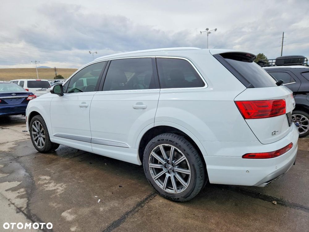 Audi Q7 3.0 TFSI Quattro Tiptronic - 3
