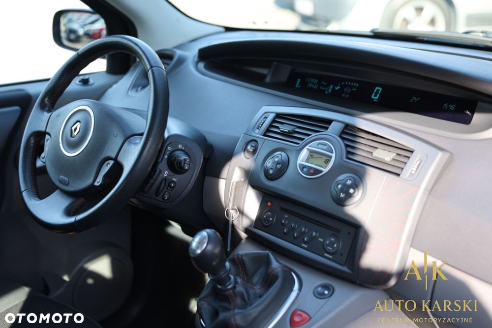Renault Scenic - 21
