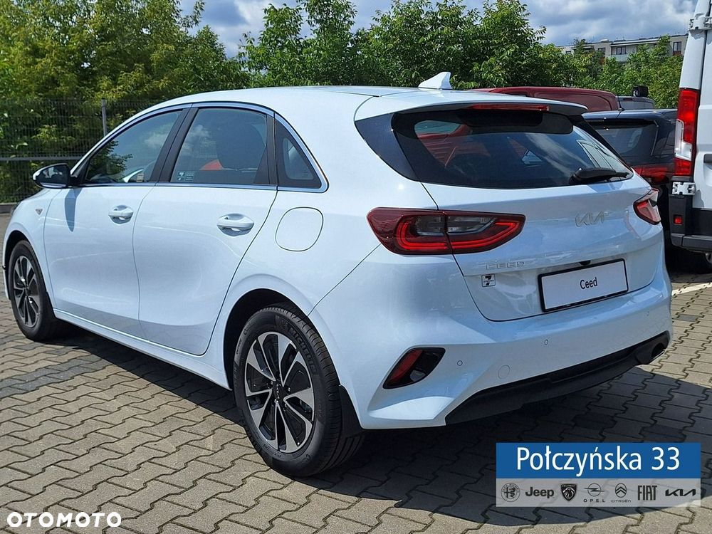 Kia Ceed - 5