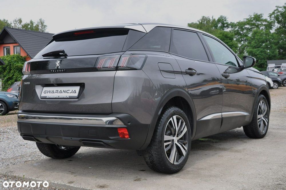 Peugeot 3008 1.2 PureTech Allure S&S - 10