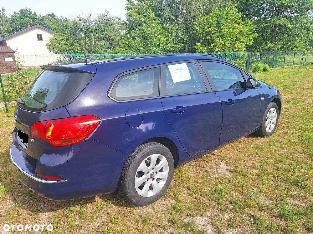 Opel Astra 2015 photo 4