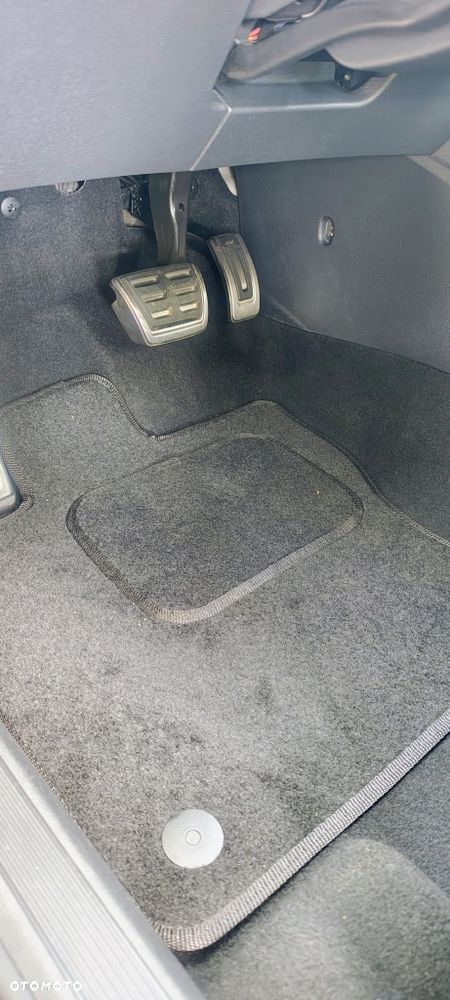 Volkswagen Golf - 7