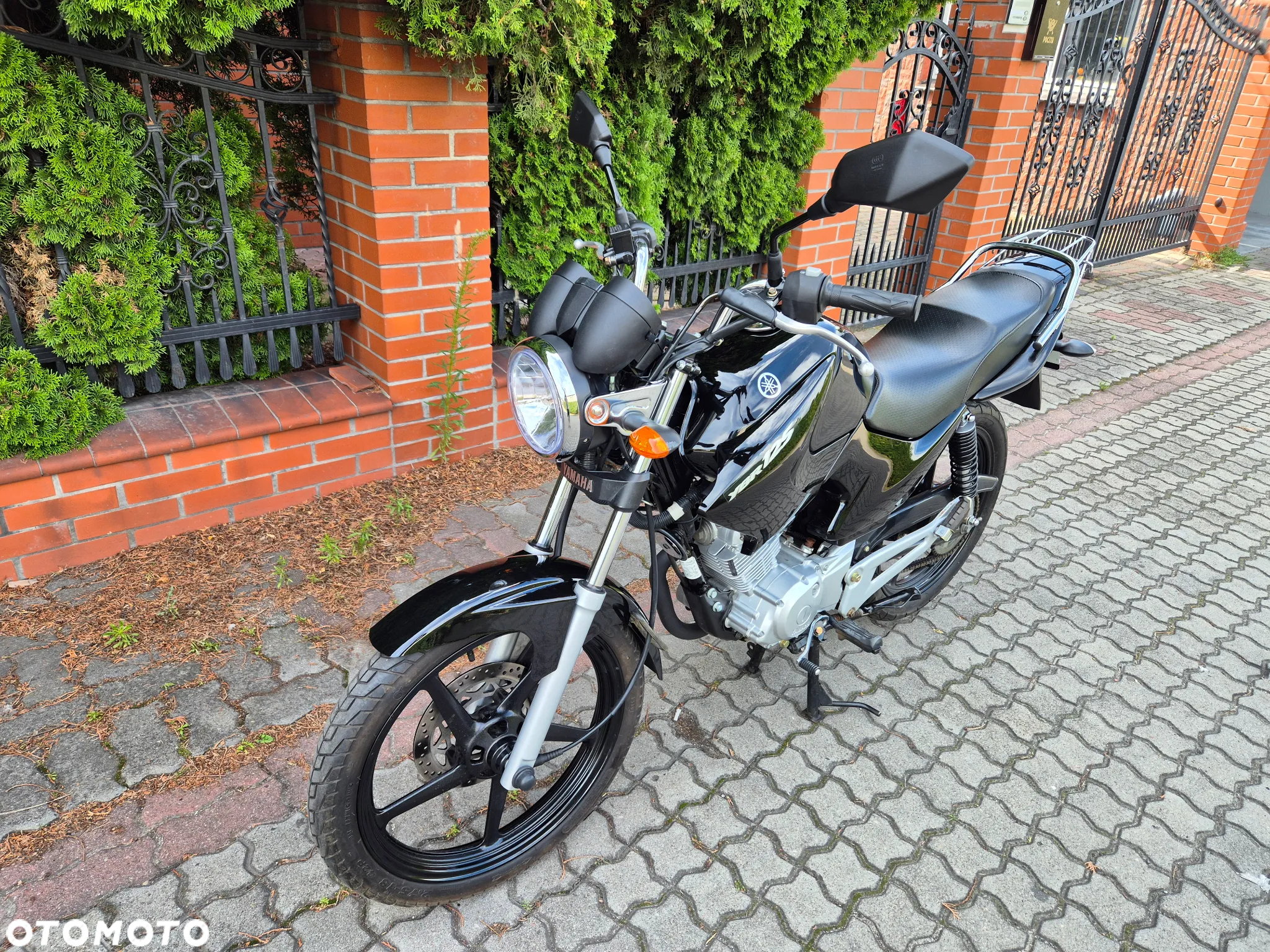 Yamaha YBR - 2