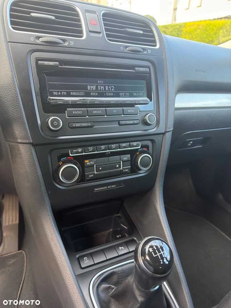 Volkswagen Golf - 9