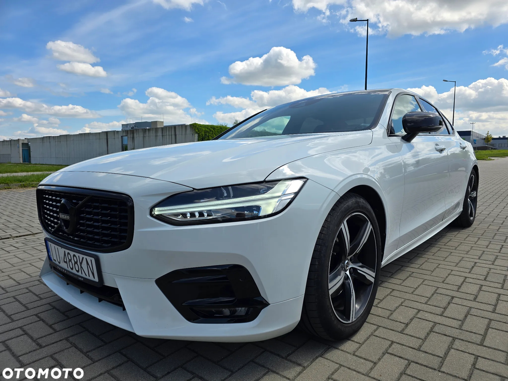 Volvo S90 D5 AWD R-Design - 9