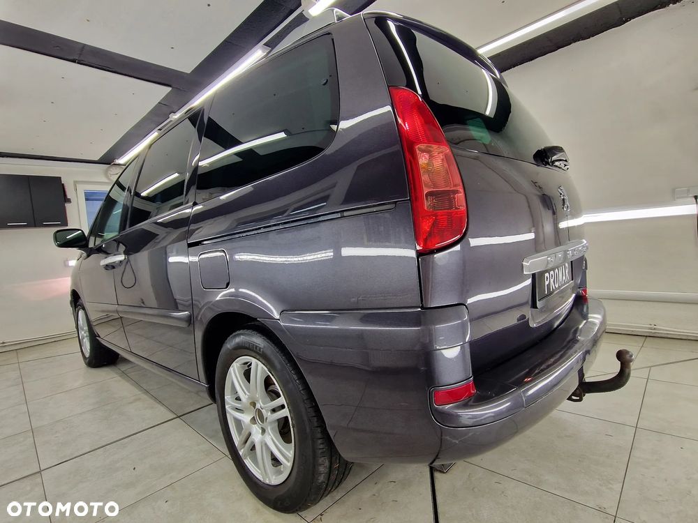 Peugeot 807 HDi 135 Family - 13