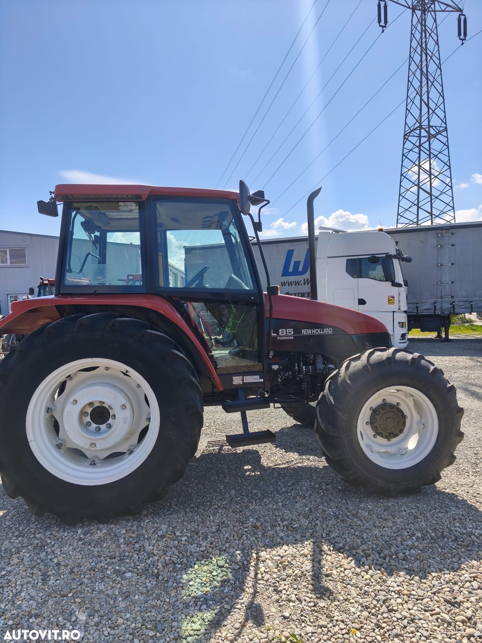 New Holland TL85 - 3