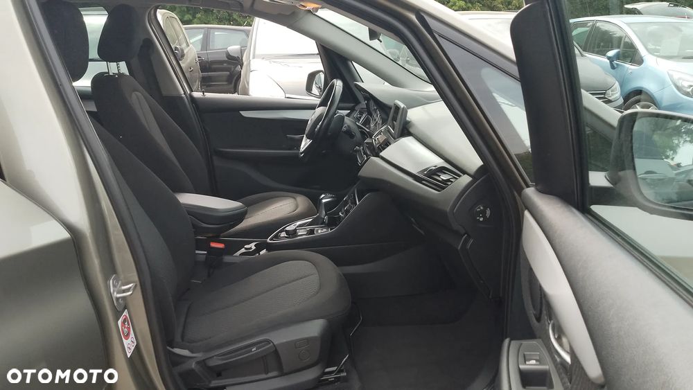BMW Seria 2 220i Sport-Aut M Sport - 25