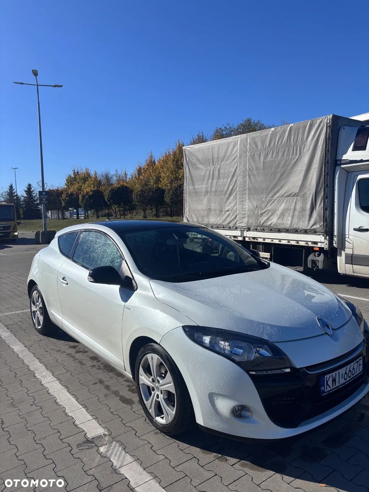 Renault Megane 2012 photo 4