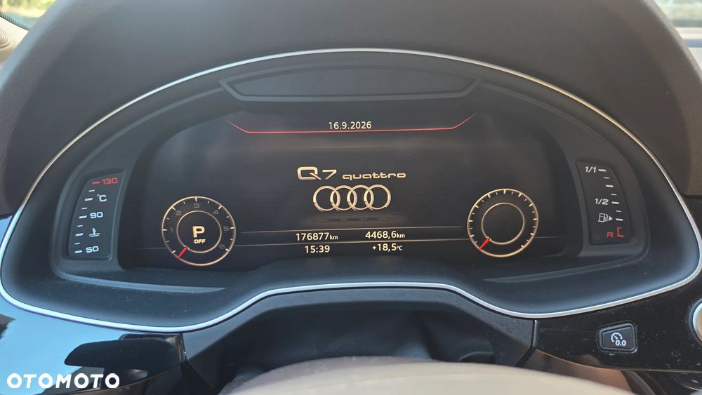 Audi Q7 - 11