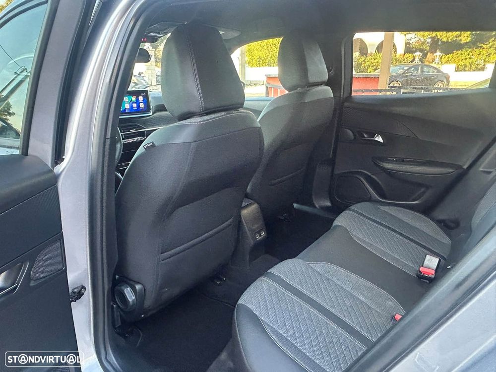 Peugeot 2008 - 50