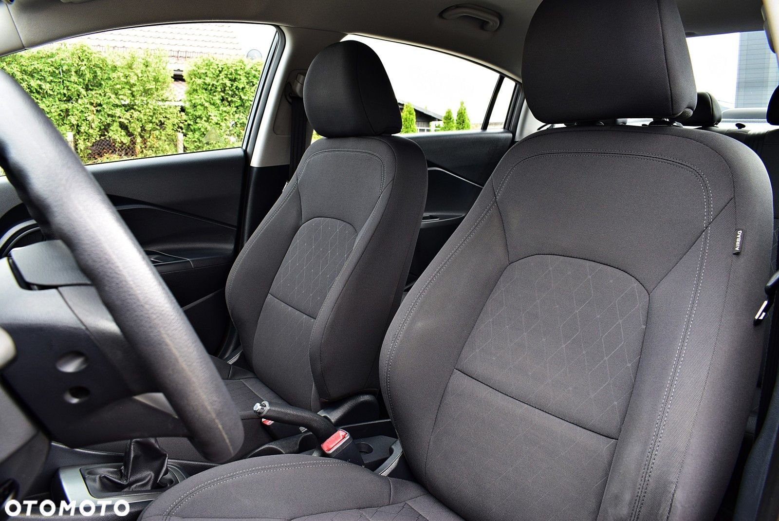 Kia Rio - 12