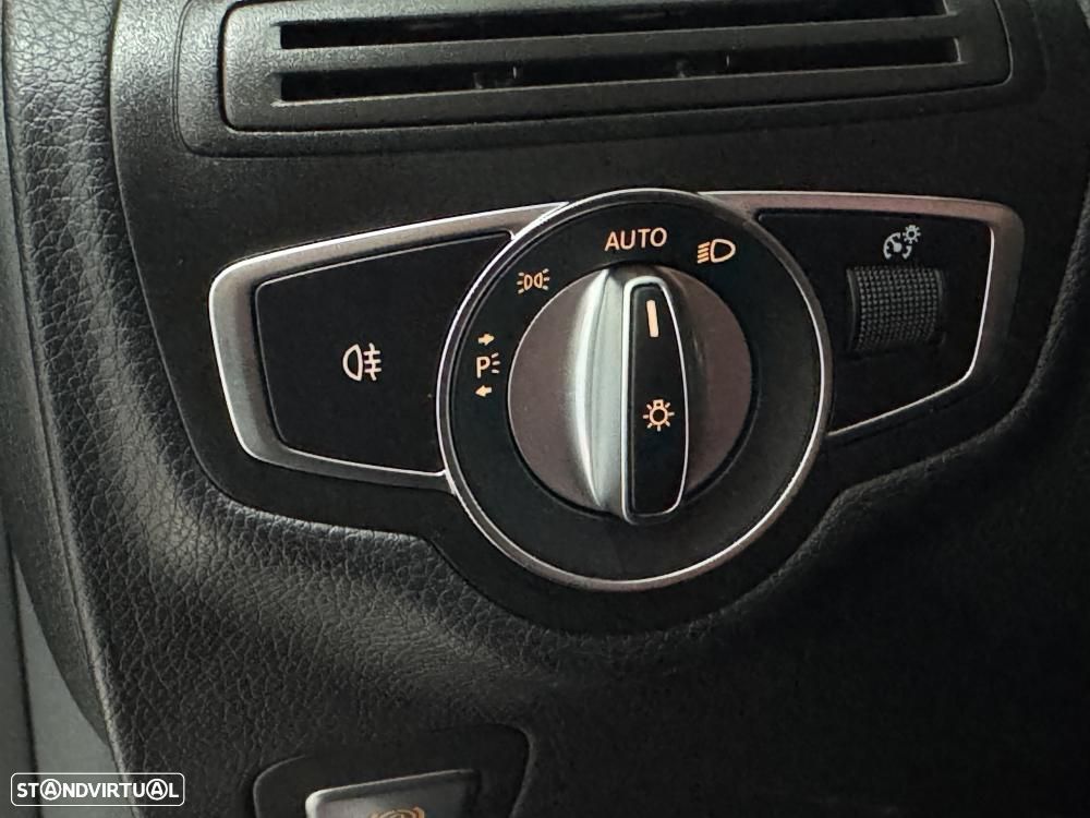 Mercedes-Benz C 180 d Business Solutions - 31