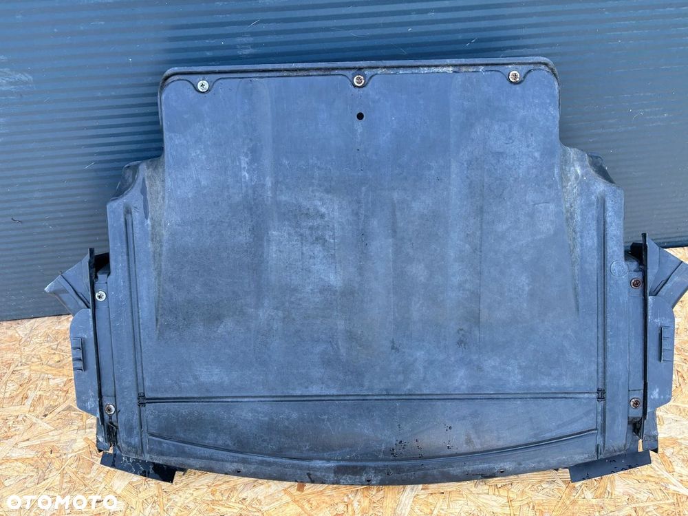 BMW E46 OSŁONA POD SILNIK 5171 8268344 WLOTY POWIETRZA 51718197928 - 3