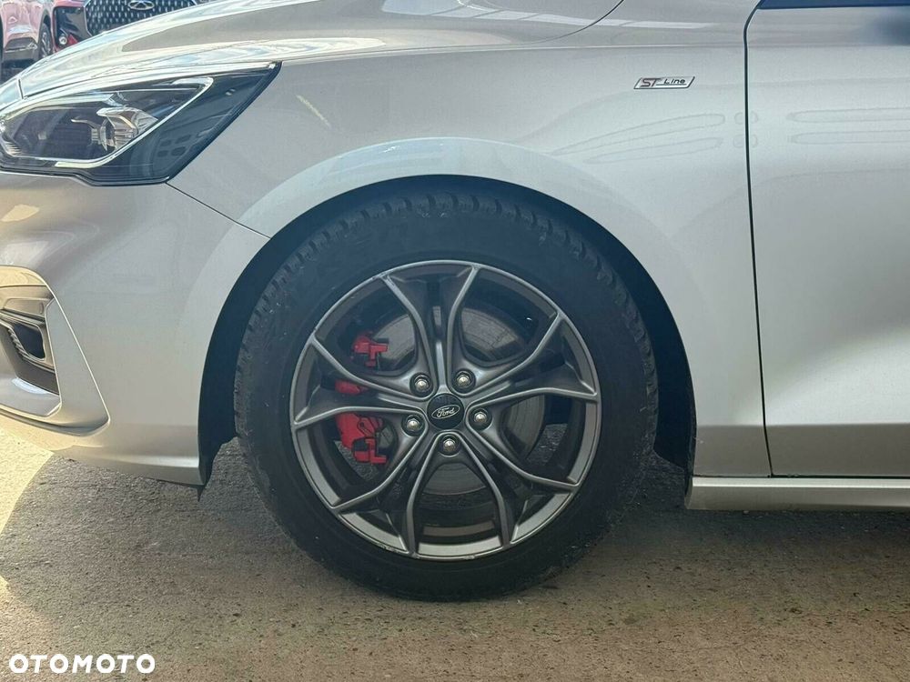 Ford Focus 1.5 EcoBoost ST-Line X - 9