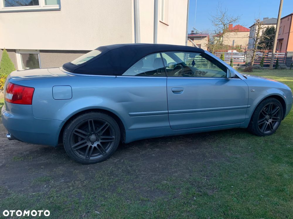 Audi A4 Cabrio - 6