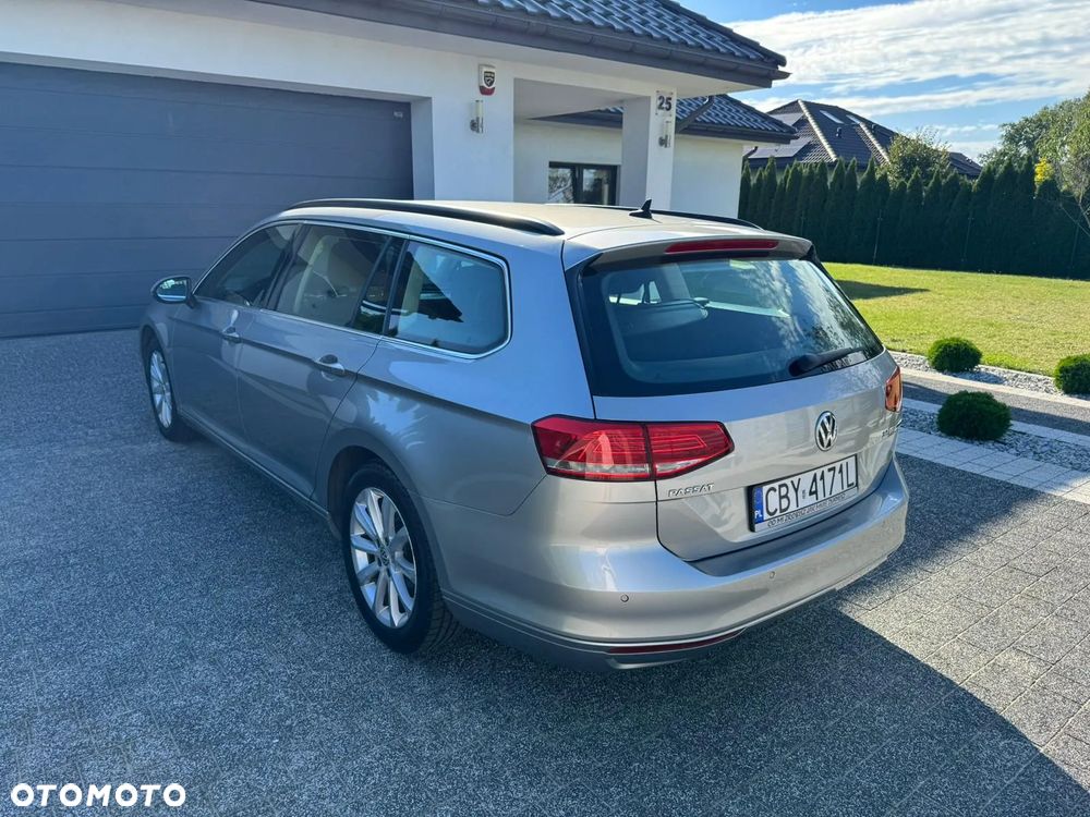 Volkswagen Passat Variant 2.0 TDI BMT Comfortline - 18