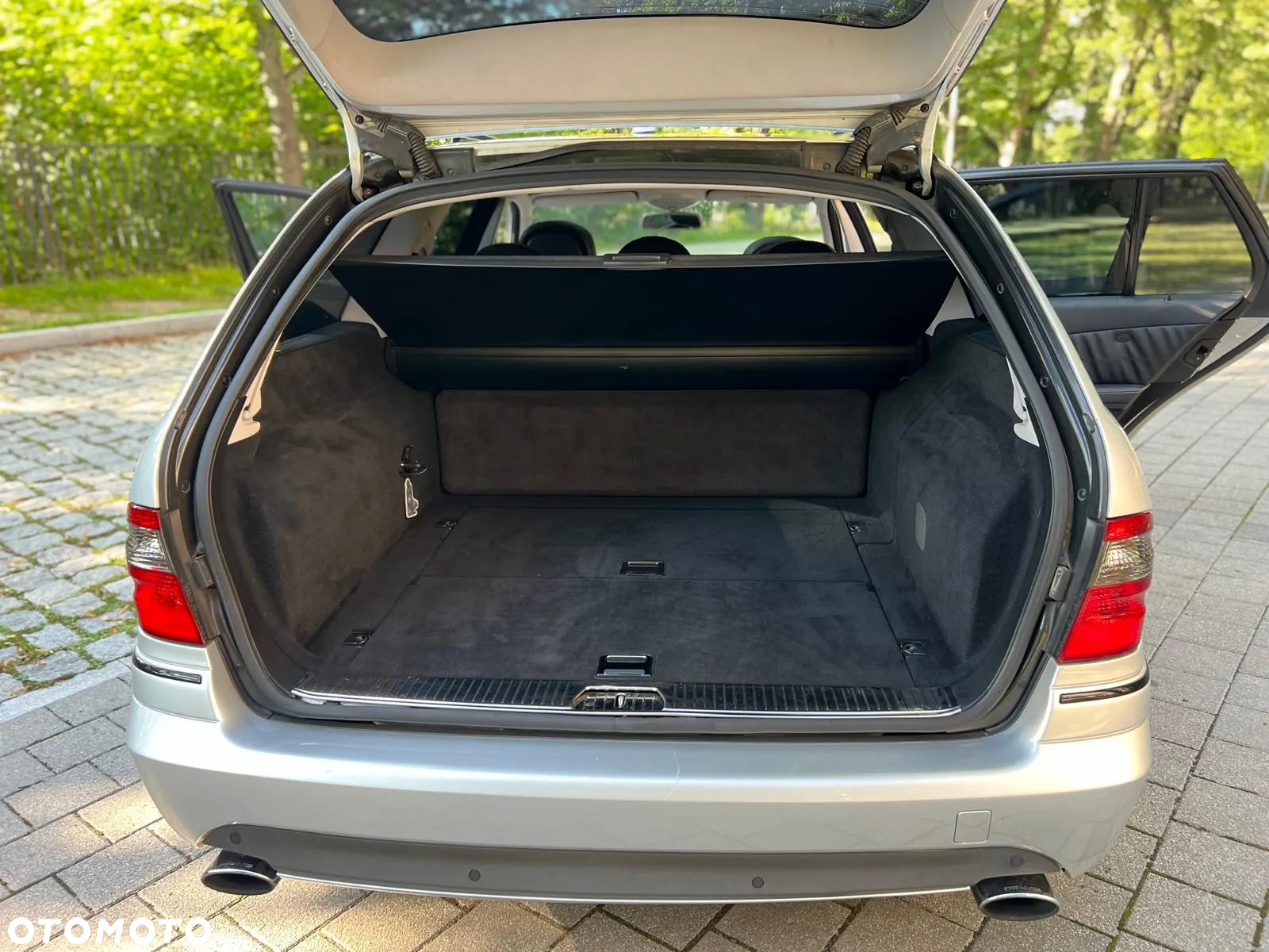 Mercedes-Benz Klasa E 500 T 7G-TRONIC Avantgarde - 24
