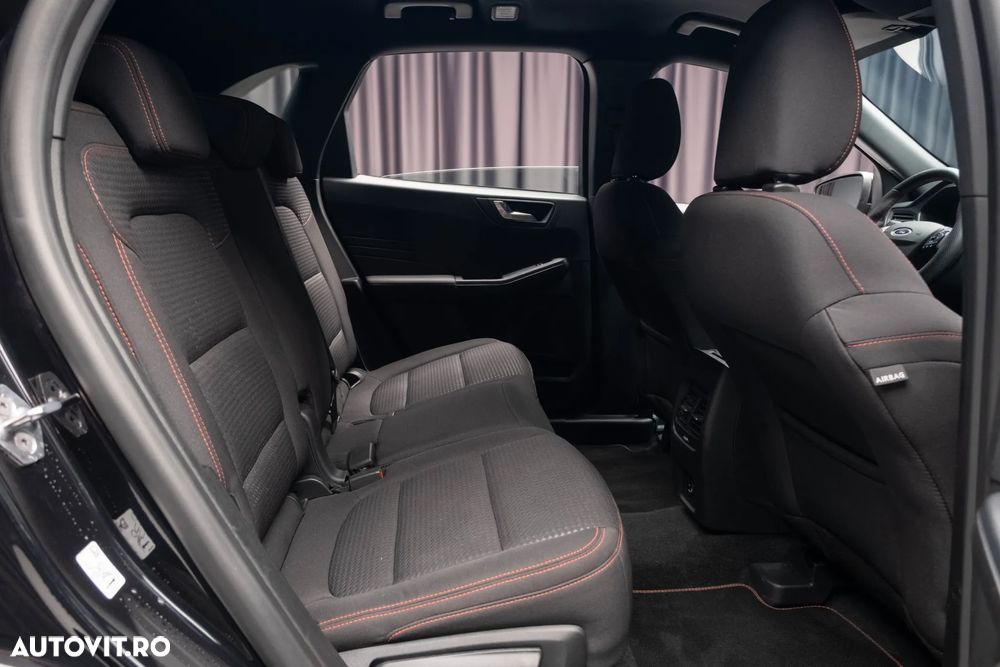 Ford Kuga 2.5 Duratec FHEV ST-LINE - 20